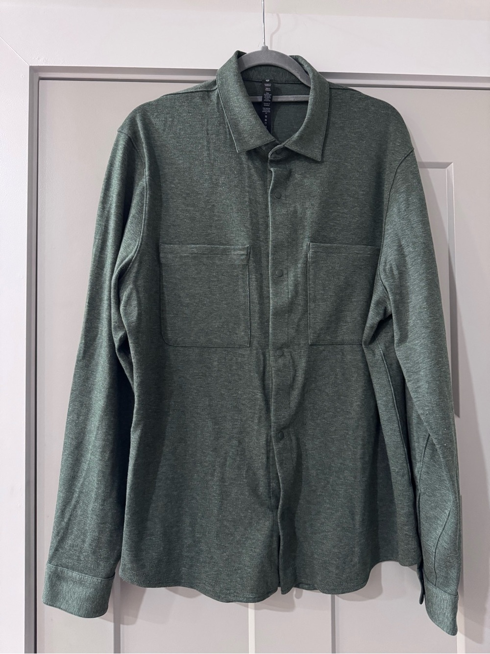 lululemon athletica Men's Heathered Forest Green Shirt Jacket